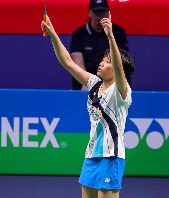 上打破了自 上打破了自